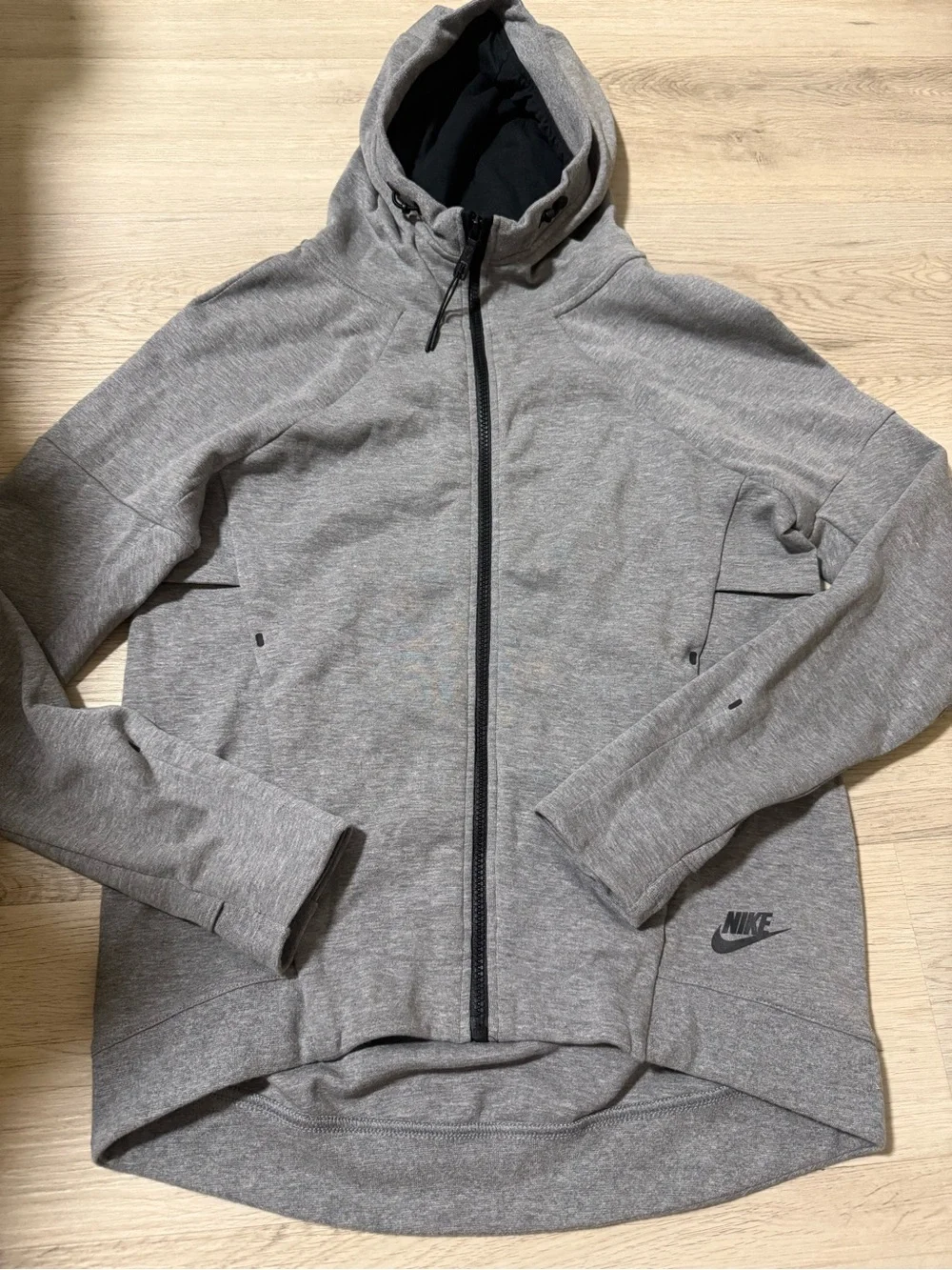 Nike Heather Grey Black Tech Sweatshirt Hoodie Zip Up Women’s Size Small